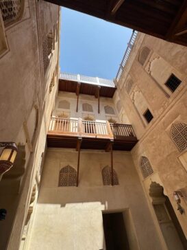 Jabreen Castle　贾布林城堡